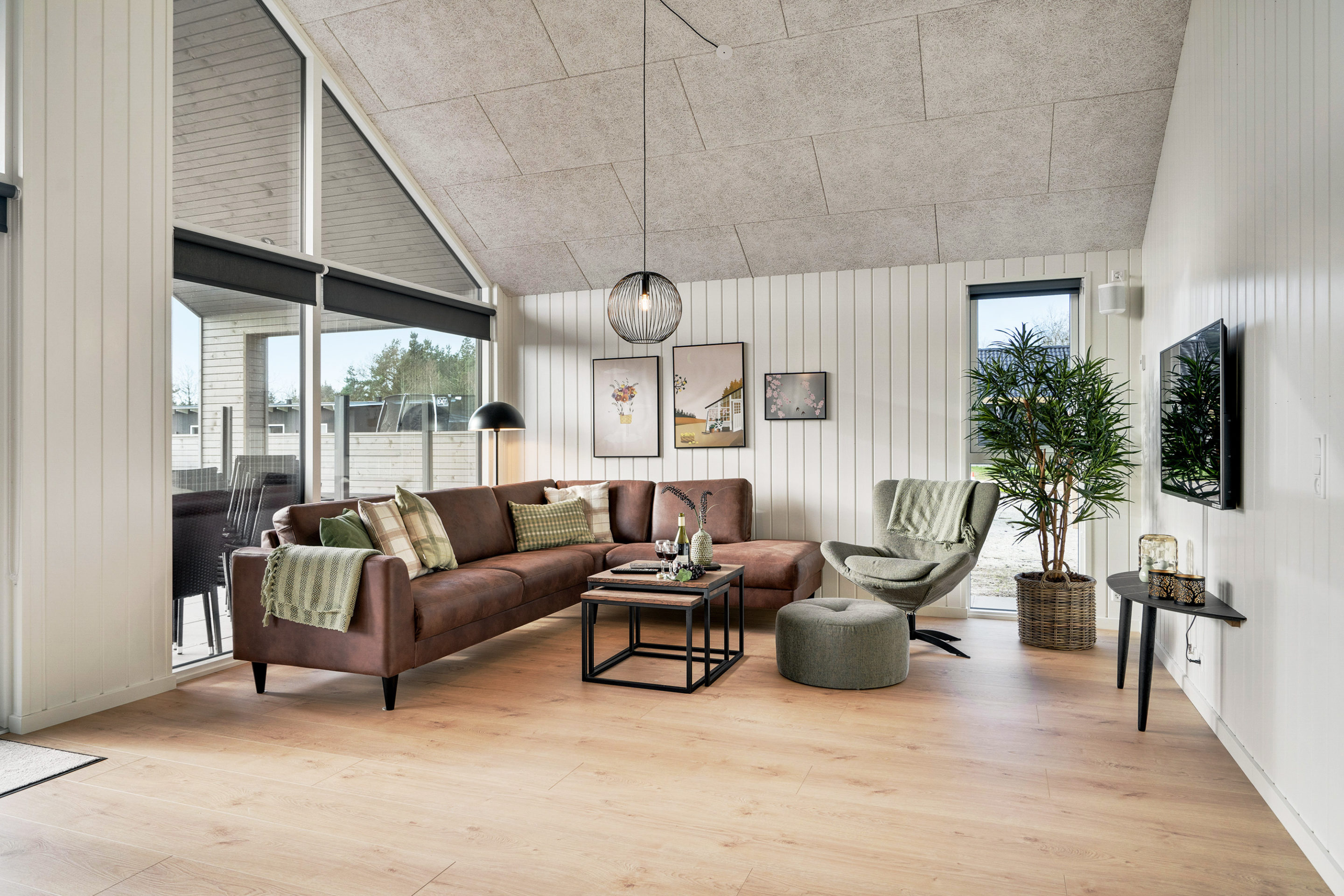 Skanlux poolhus til udlejning