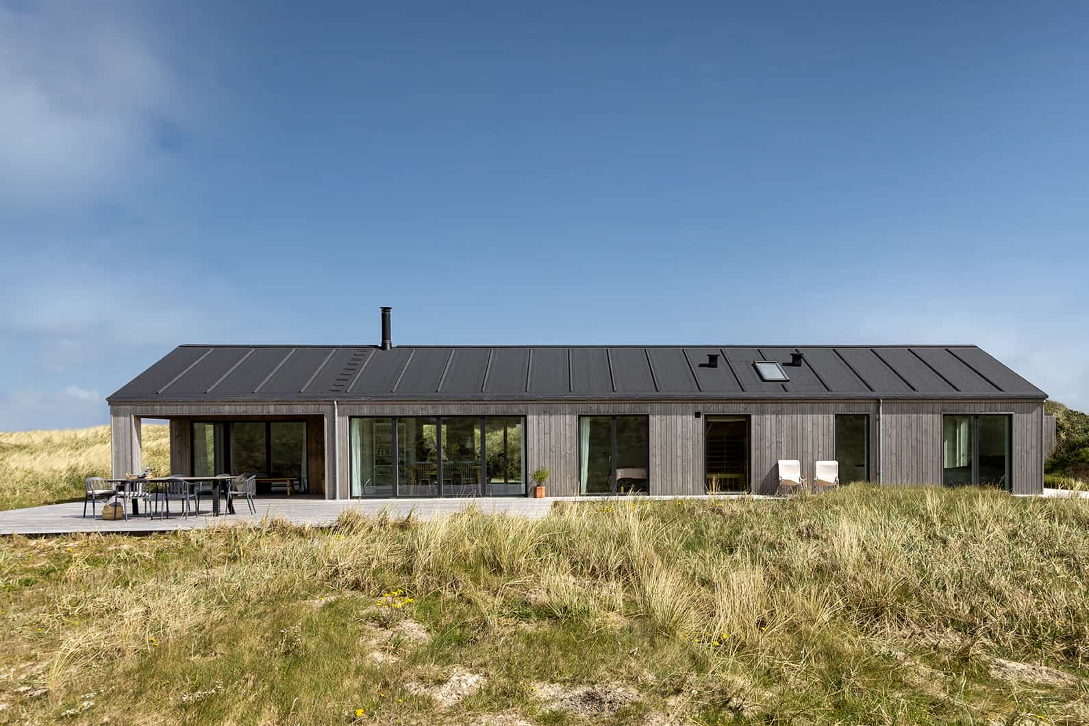 Skanlux Trend sommerhus fyldt. Arkitekttegnet sommerhus