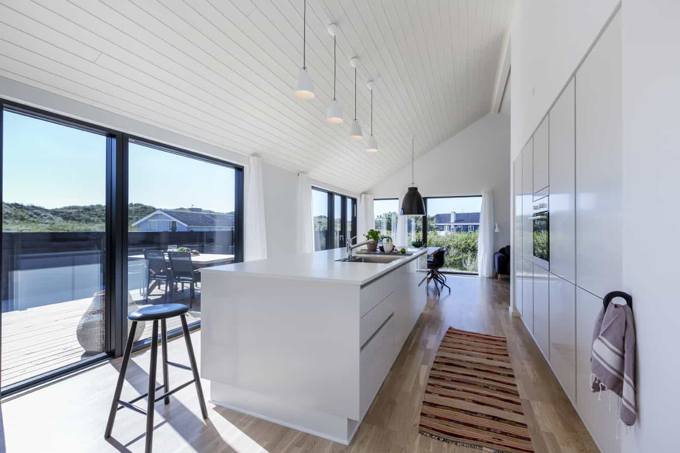 Skanlux Trend sommerhus fyldt. Arkitekttegnet sommerhus