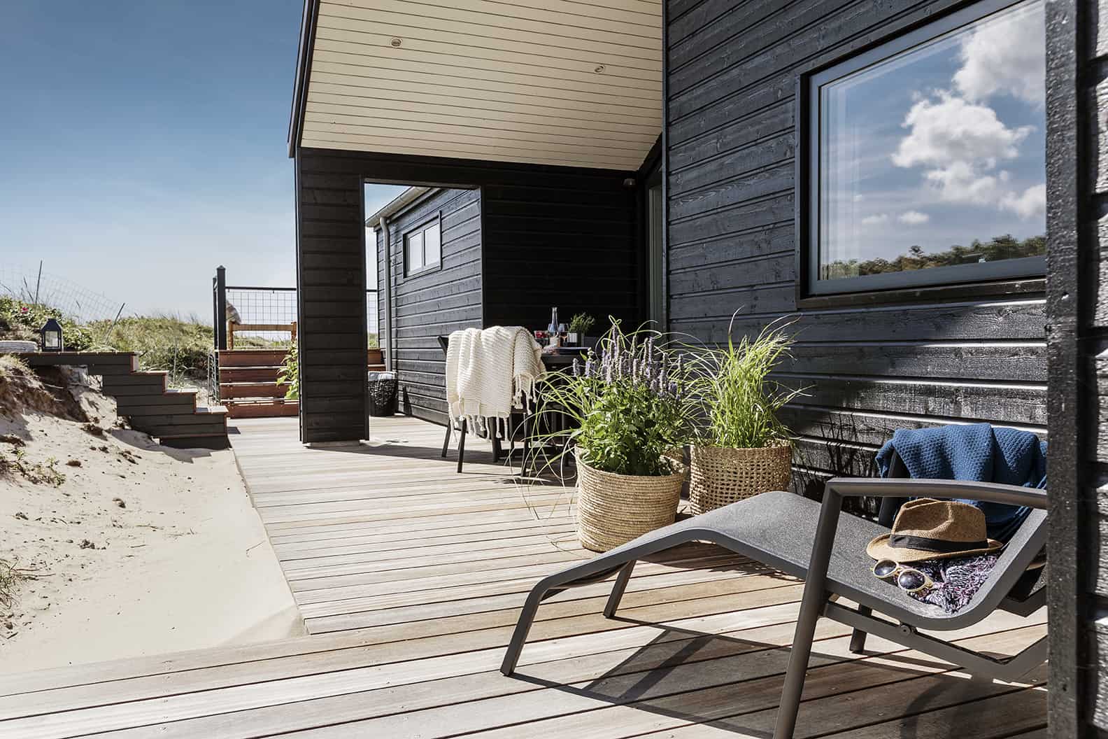 Skanlux Trend sommerhus fyldt. Arkitekttegnet sommerhus