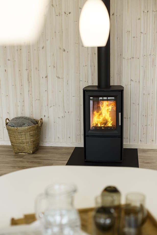 Brændeovn i sommerhus