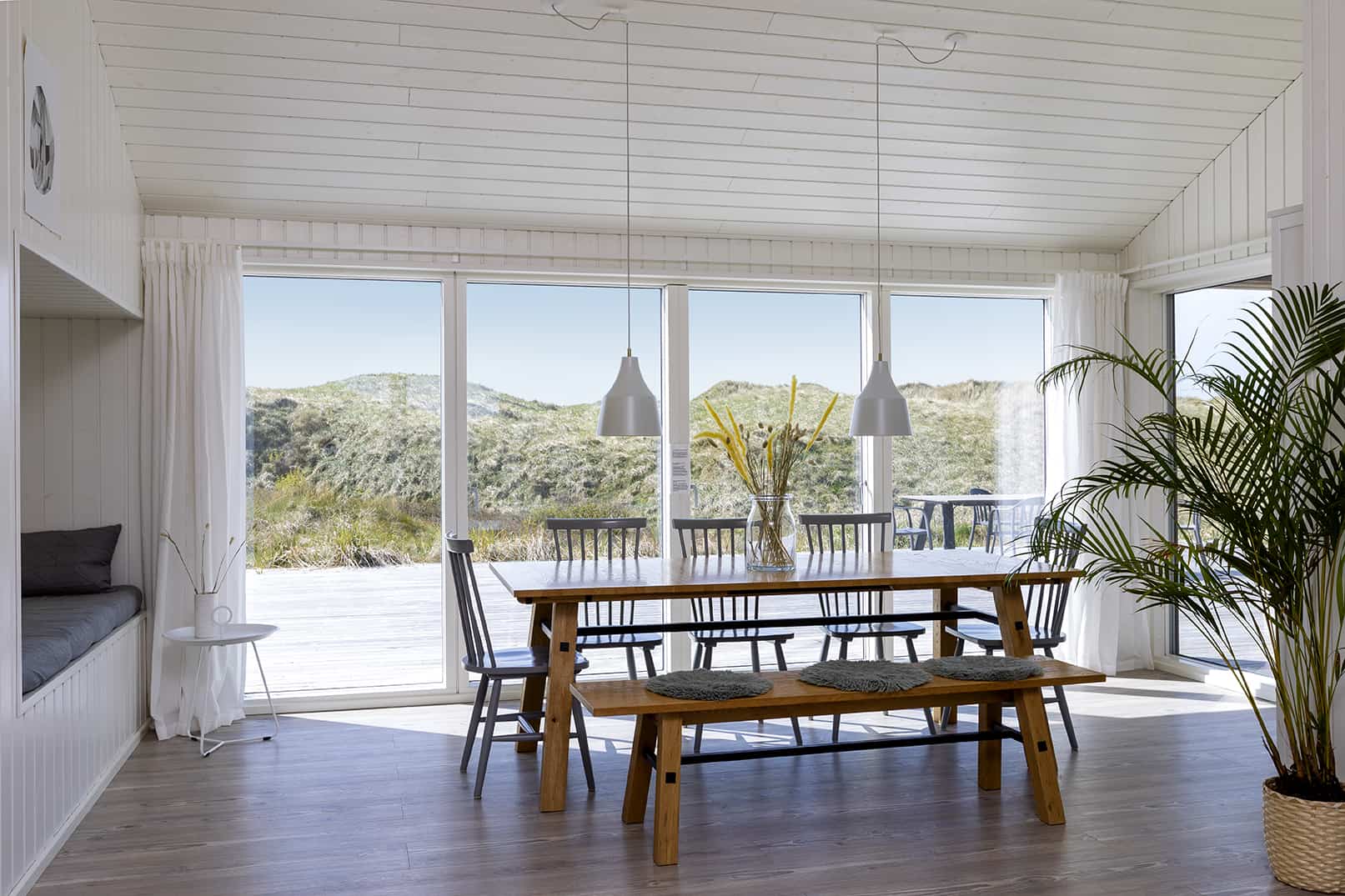 Skanlux Trend sommerhus fyldt. Arkitekttegnet sommerhus