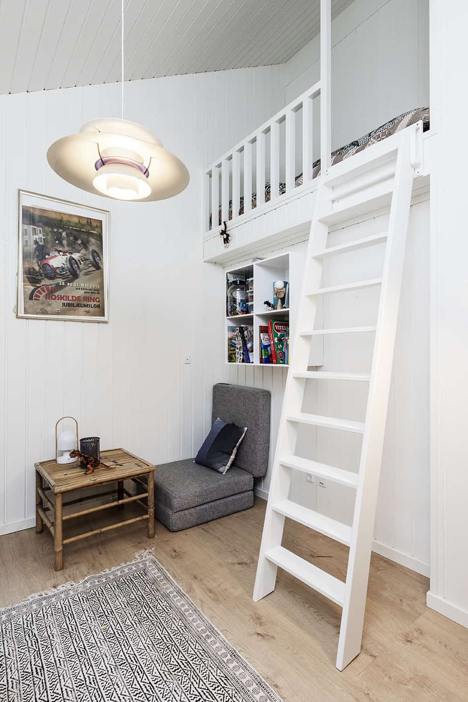 Lille hems på værelse i sommerhus