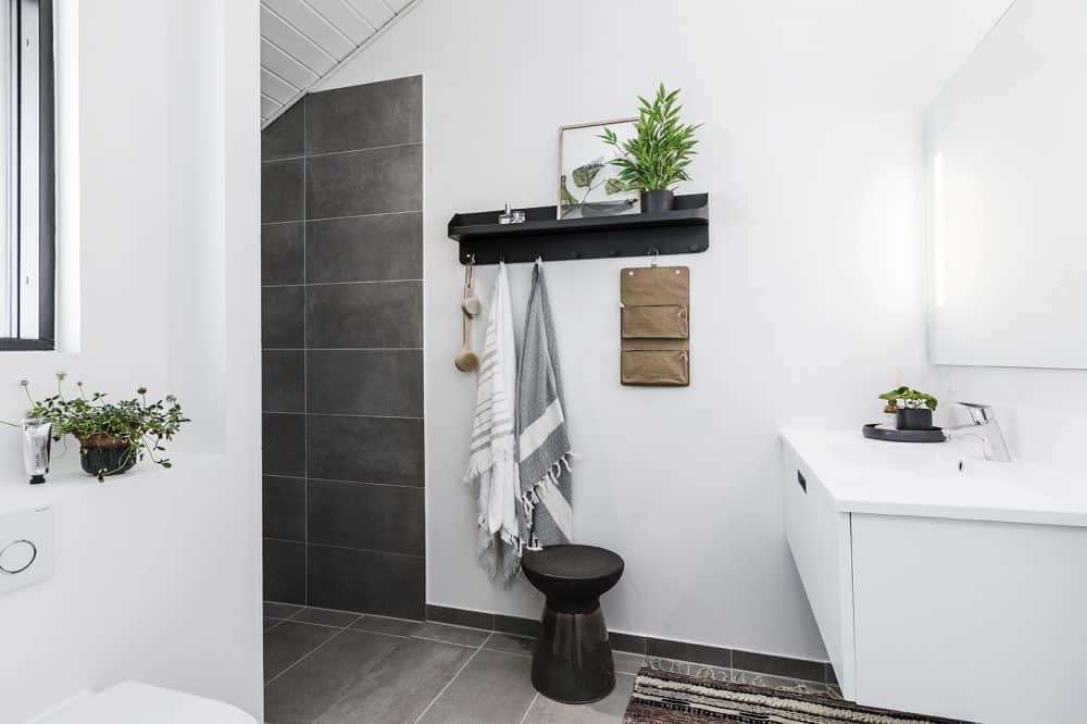 Badeværelse Skanlux Trend sommerhus.