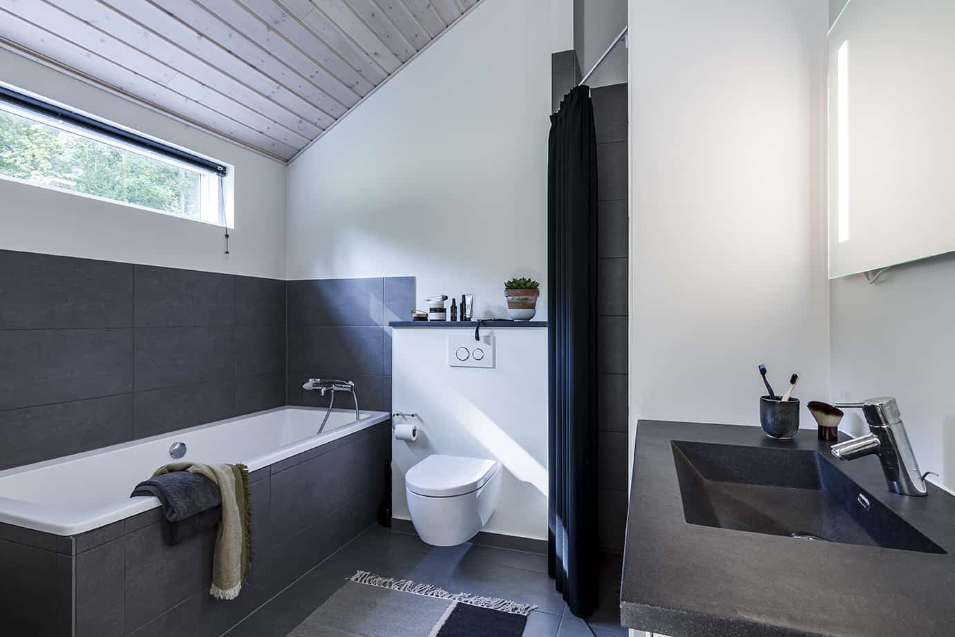 Skanlux Trend sommerhus fyldt. Arkitekttegnet sommerhus