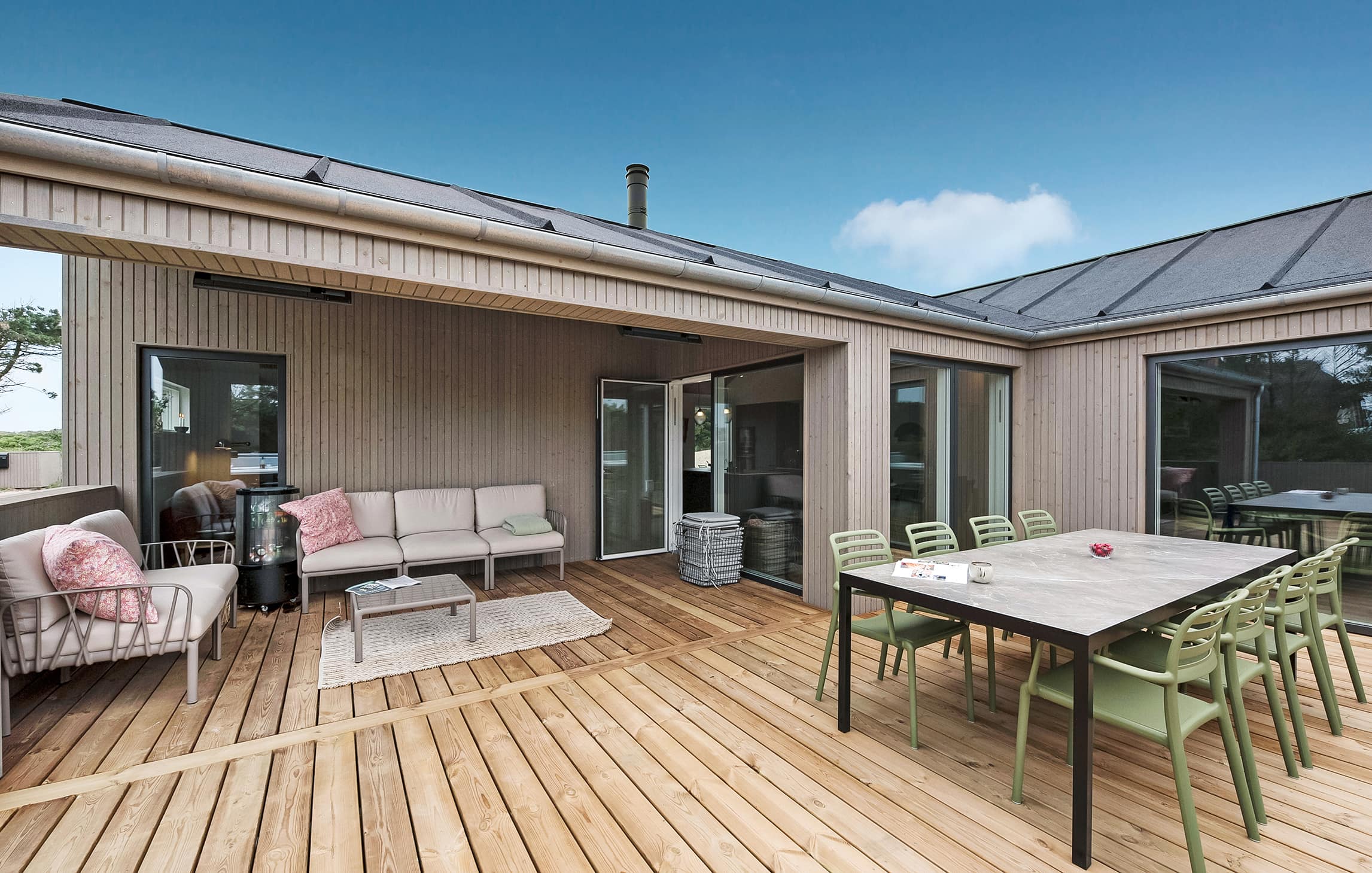 Skanlux Aqua+ luksussommerhus med pool