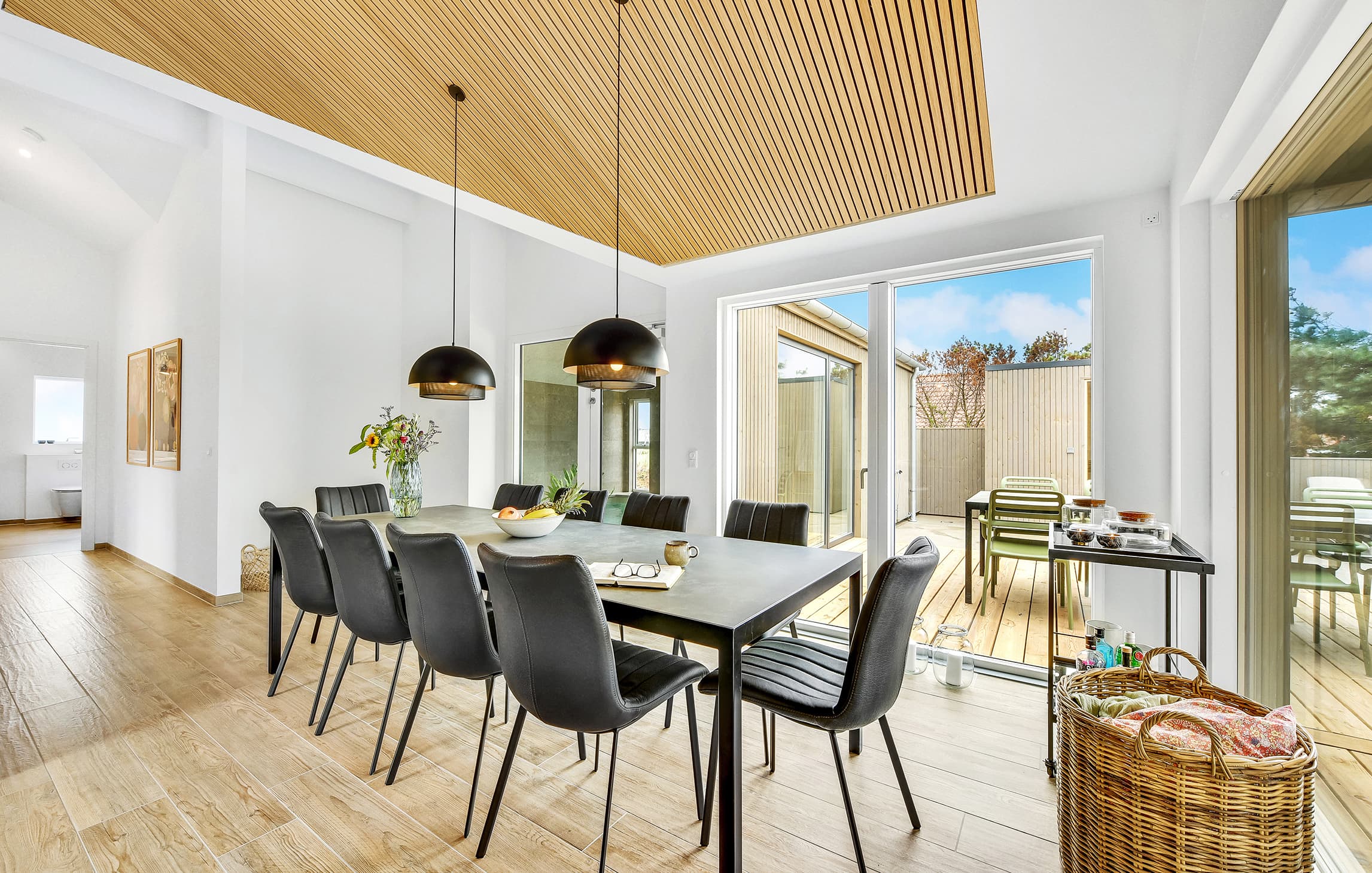 Skanlux Aqua+ luksussommerhus med pool