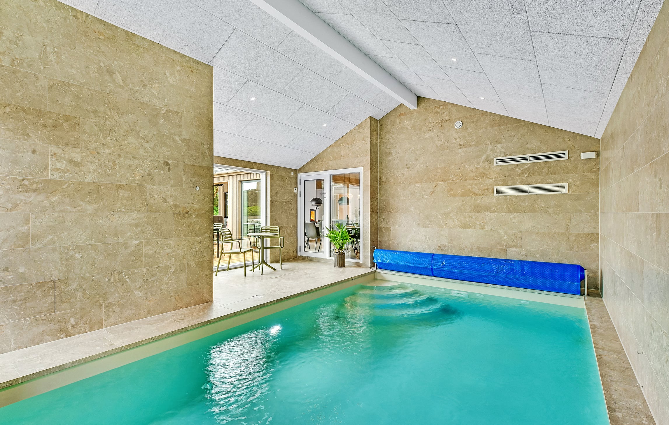 Skanlux Aqua+ luksussommerhus med pool