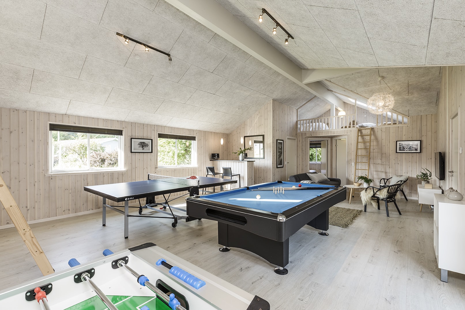 Skanlux Aqua aktivitetshus med pool og aktivitetsrum