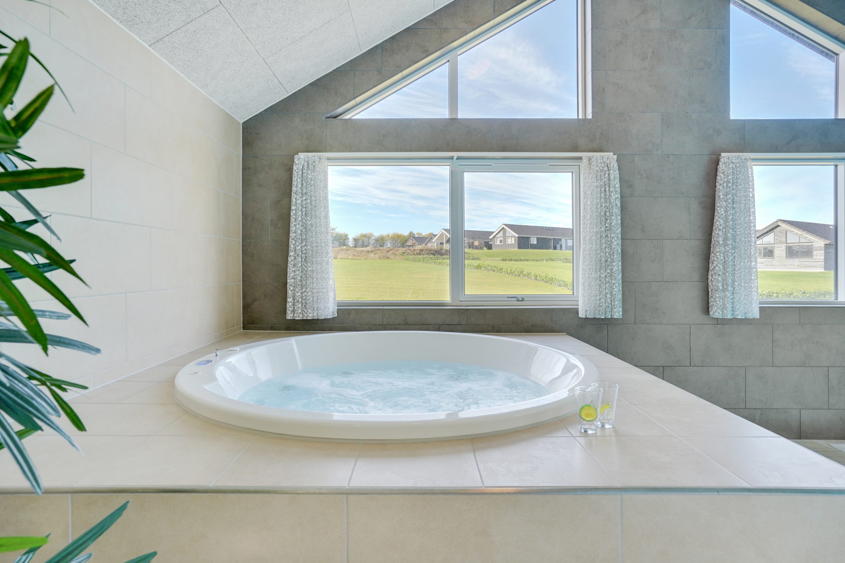 Skanlux Aqua poolsommerhus