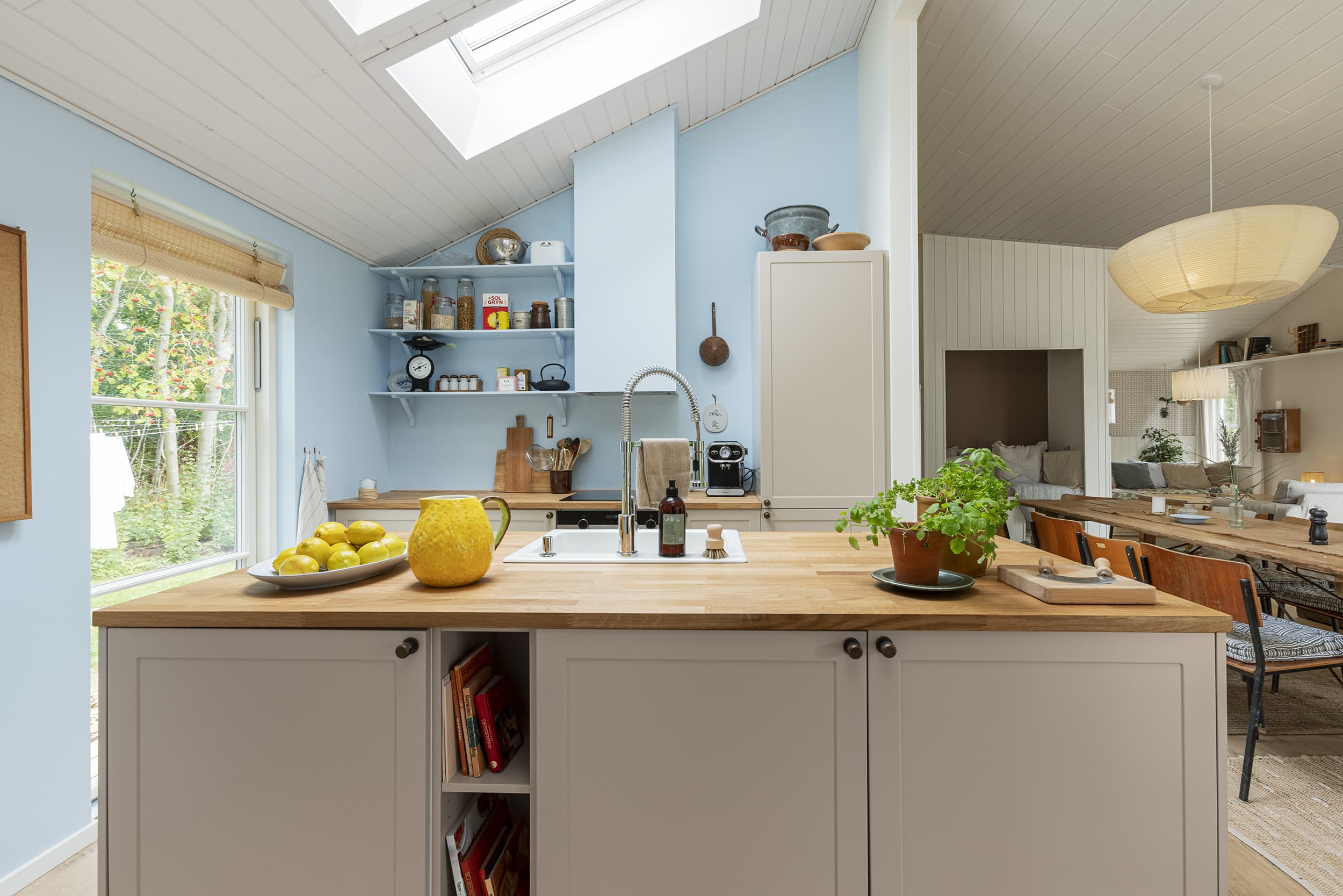 TV2 Sommerdrømme 2022 - Belinda og Mathilde køkken