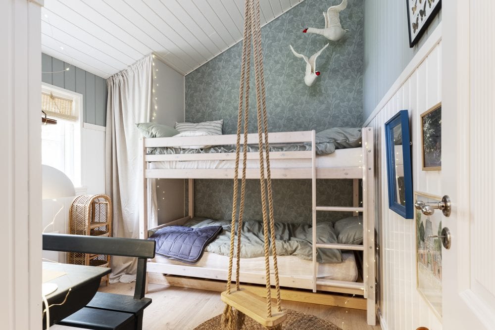 Værelser fra TV2 Sommerdrømme 2022. Skanlux sommerhus