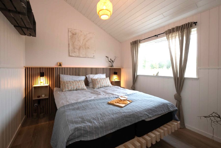 Sommerdrømme 2024 - soveværelse - Jan og Alex