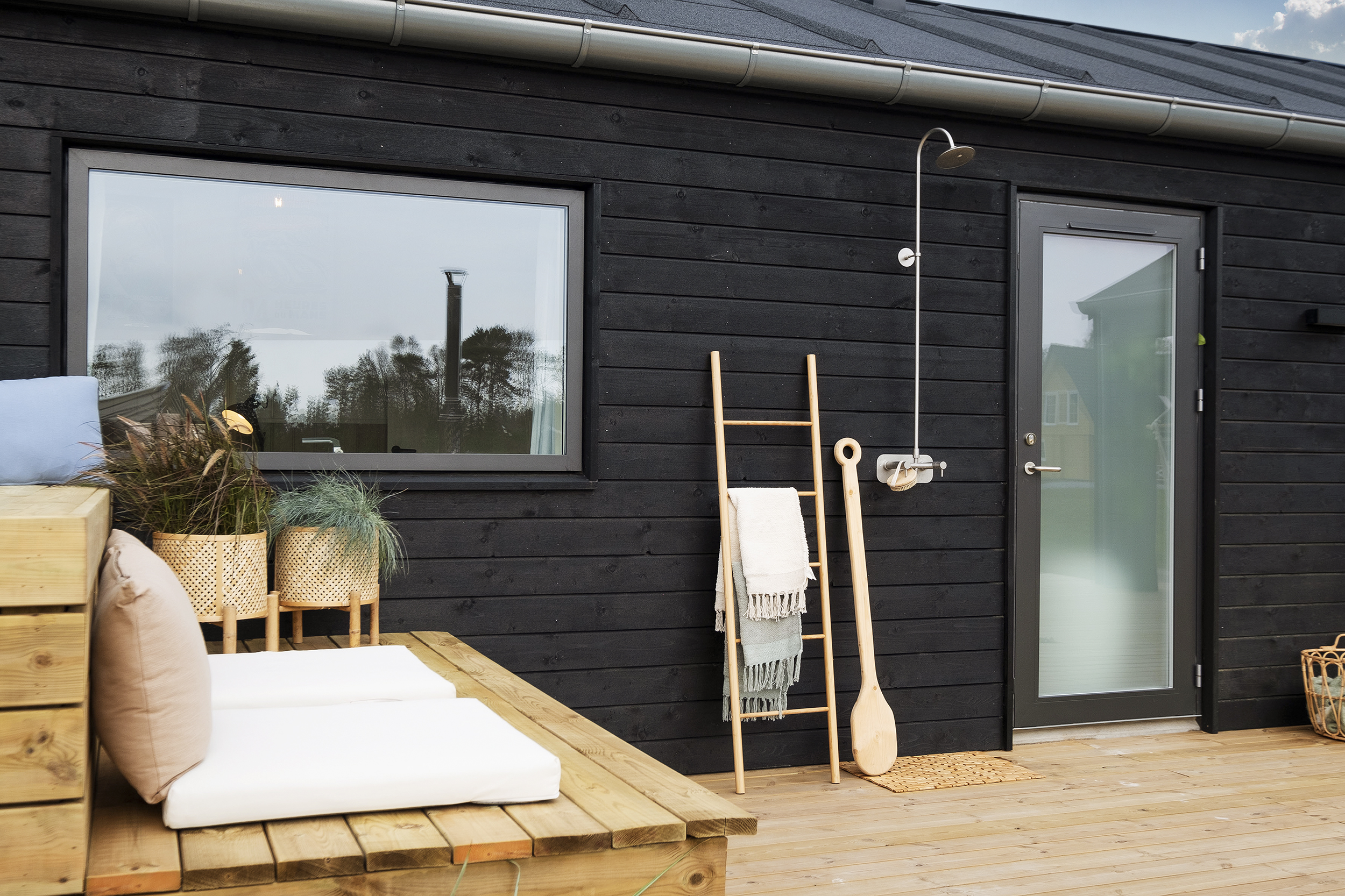 TV 2 Sommerdrømme 2024 terrasse med vildmarksbad